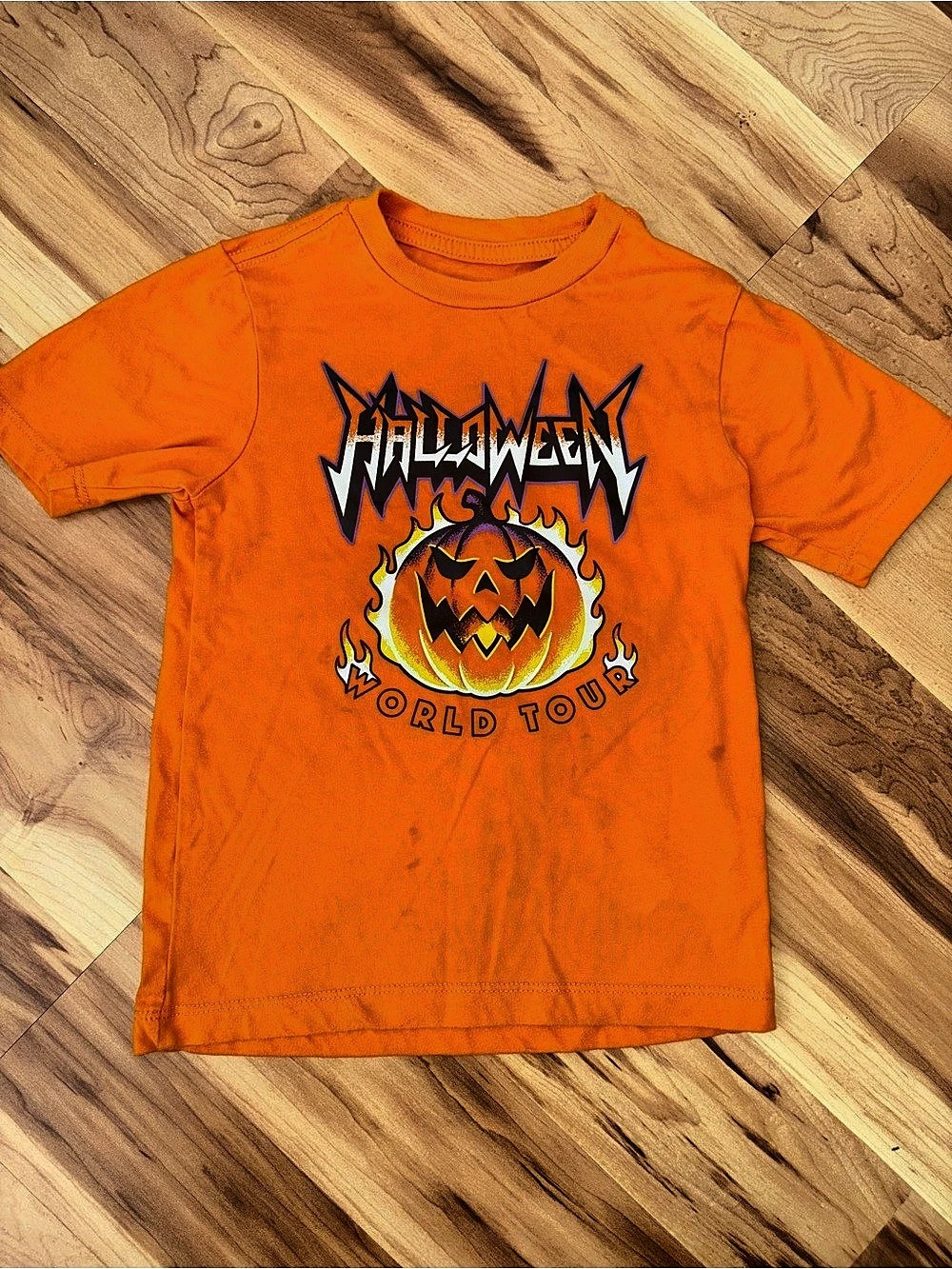 Wonder Nation Halloween World Tour Graphic T-Shirt Graphic Tee Orange & Black